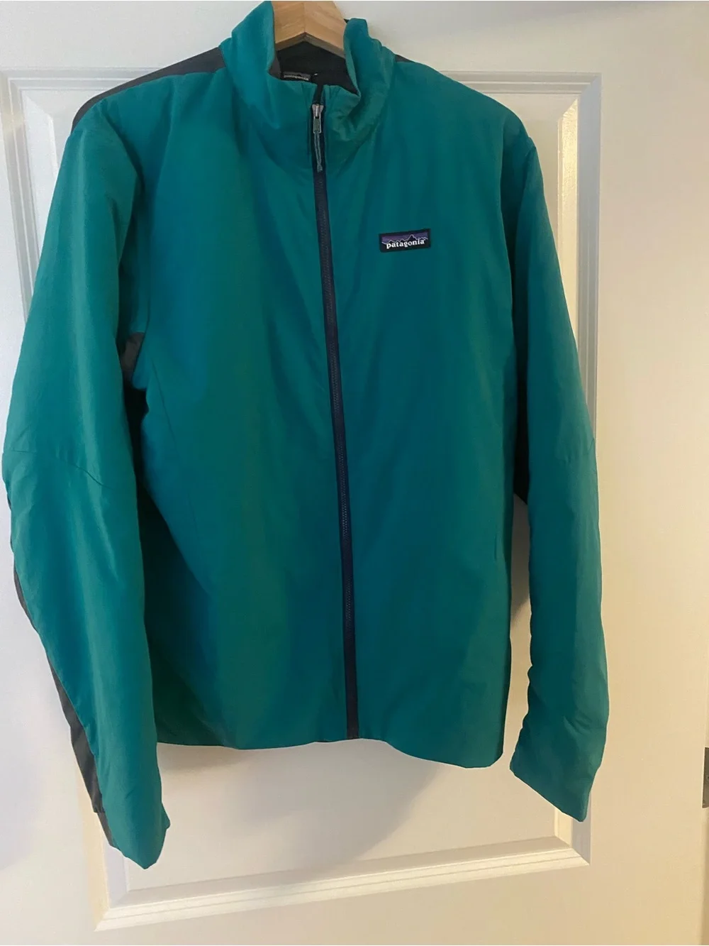 Patagonia Men's Teal Zip-Front Windbreaker Jacket